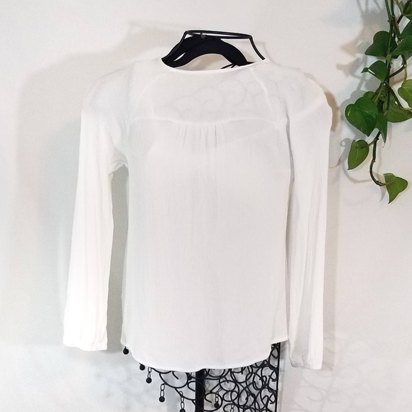 ~SOLD~ White Tie Hobo Long Sleeve Light Weight Top - Picture 3 of 5